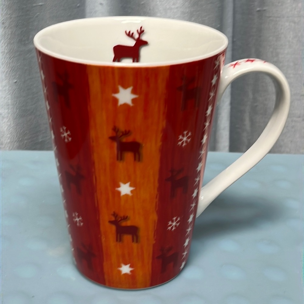 Tall 14 oz. Konitz Mug Reindeer Stars Snowflakes Red Orange White 4 7/8” Germany